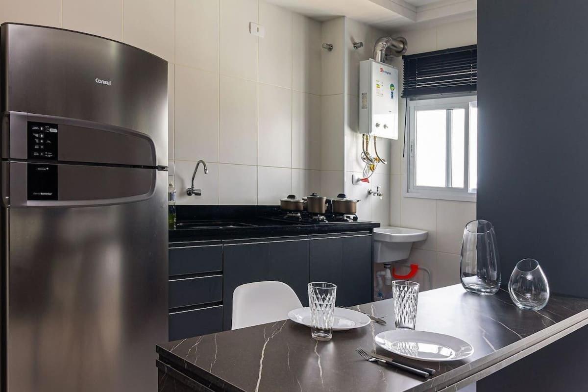Ar, Wi-Fi, Piscina, Confortavel E Muito Bem Localizado Apartment Sao Jose dos Campos Luaran gambar